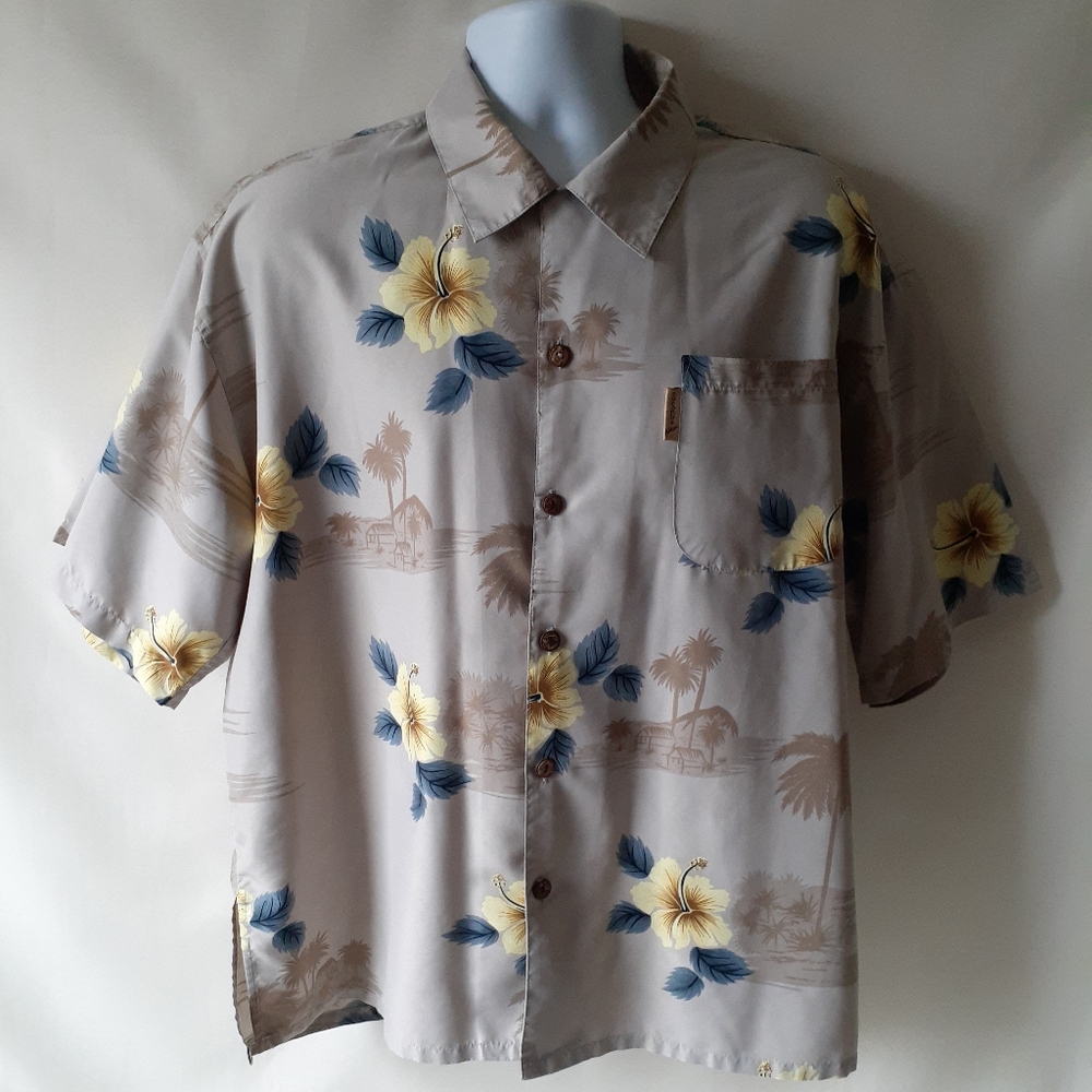 Coconut Pier floral Hawaiian button down shirt